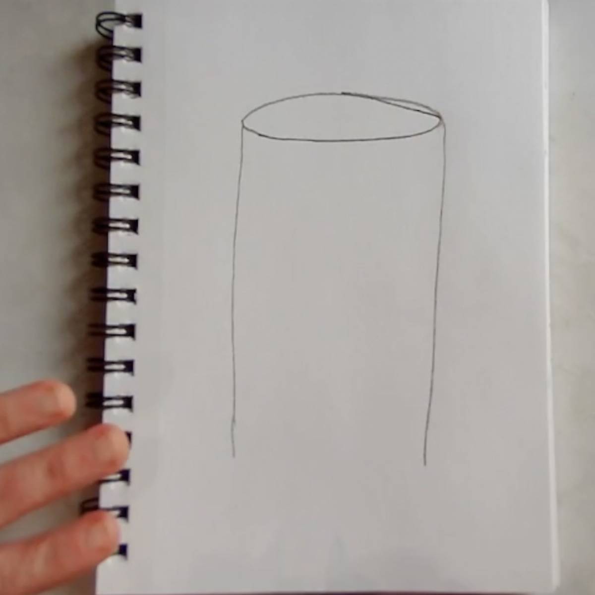 Draw in the sides of cylinder